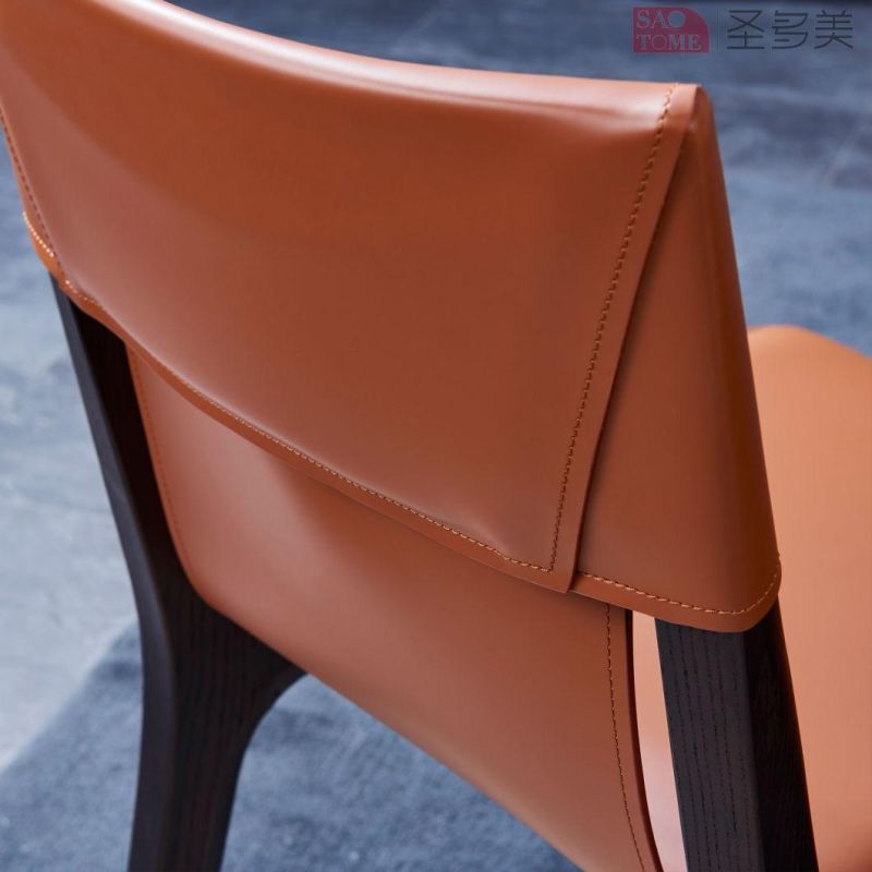 Modern Style Luxurious and Comfortable Leather Dining Chair