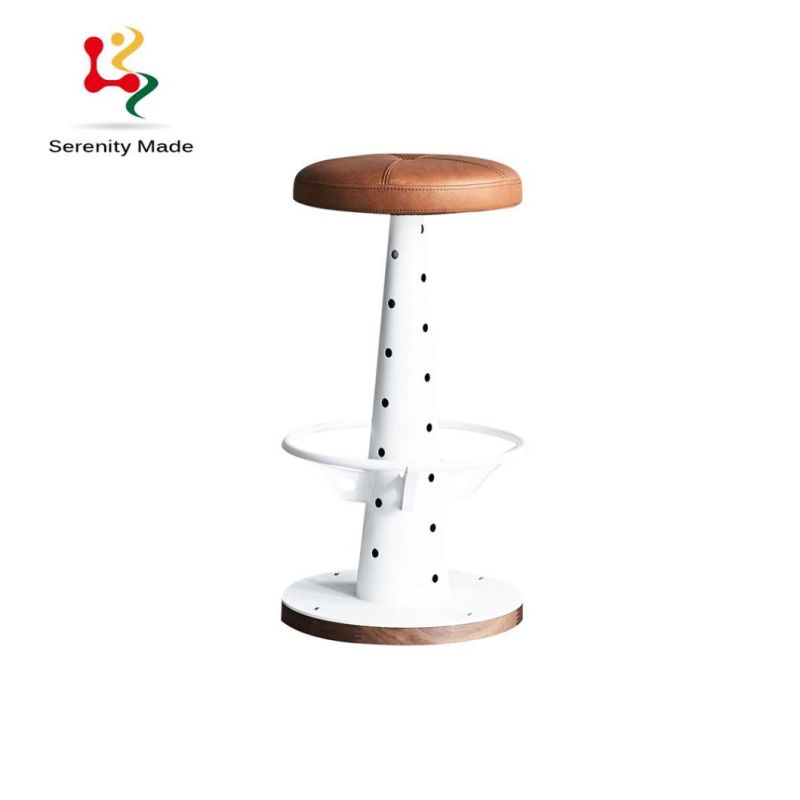 Special Design Leather Seat Wooden Round Bar Stool with Metal Footrest