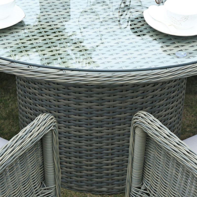 Hot Sale Outdoor Chairs Rattan Dining Chairs and Table Combination