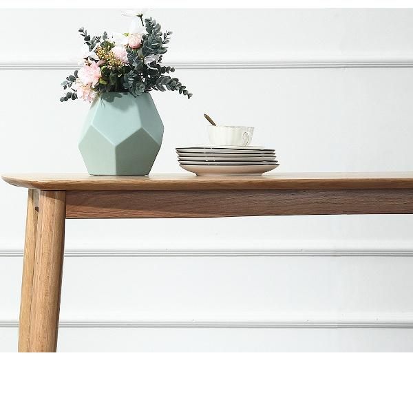 Small Apartment Solid Wood Hotel Dining Table