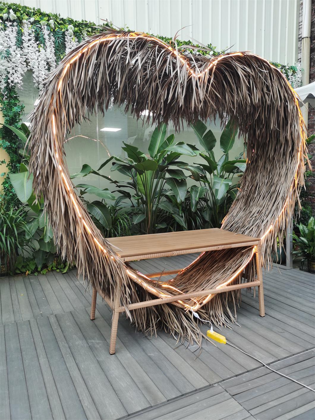 Unique Outdoor Swing Chair, Heart-Shaped with LED Light Hammock Chair with Cushion