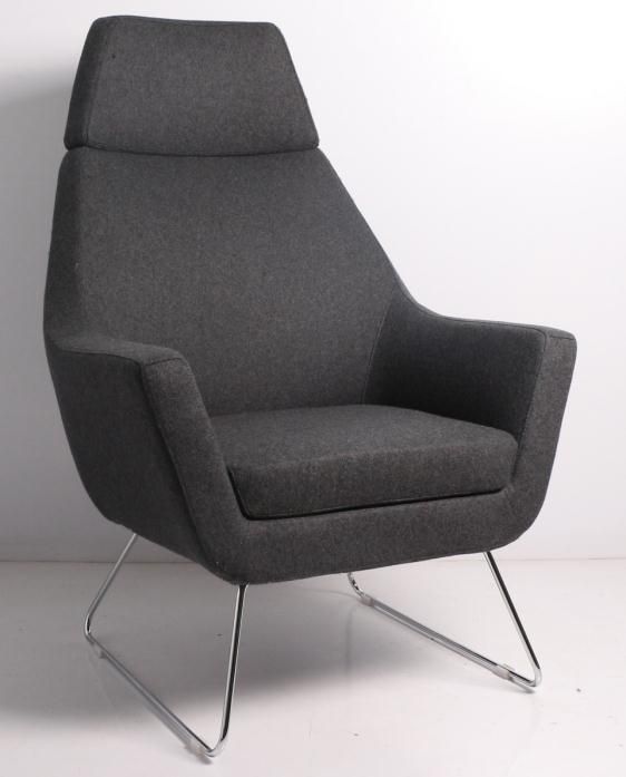 Soft Fabric Lounge Chair with Stainless Steel Round Base