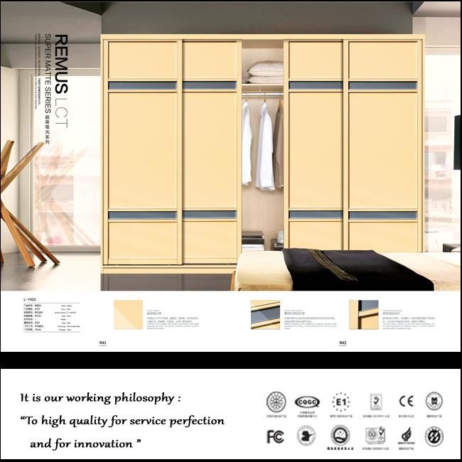 Modern High Glossy UV Sliding Doors Wardrobe