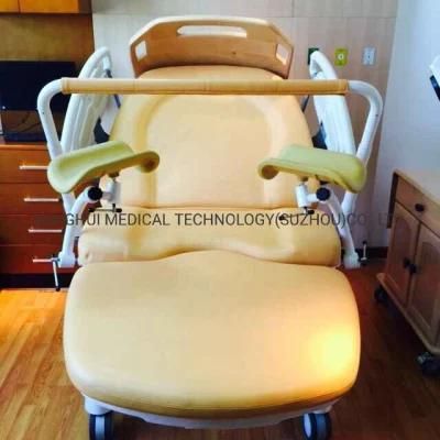 Four Wheelc Adjusted Guardrail Hospital Home Type Delivery Bed with Mattress