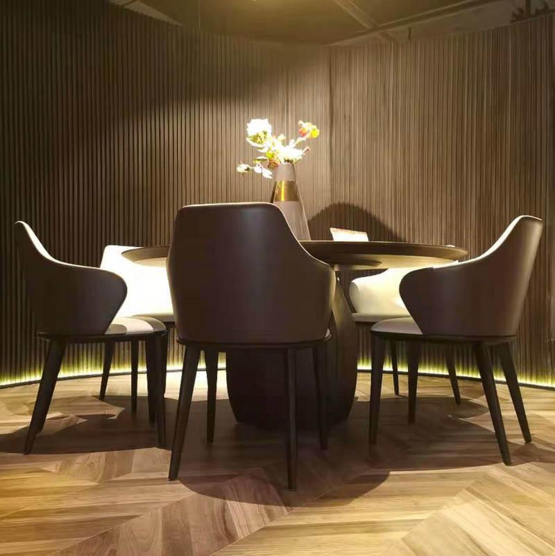 Chinese Fty Wholesale Diningroom Furniture Genuine Leather Upholstery with Solid Wood Legs Dining Chair