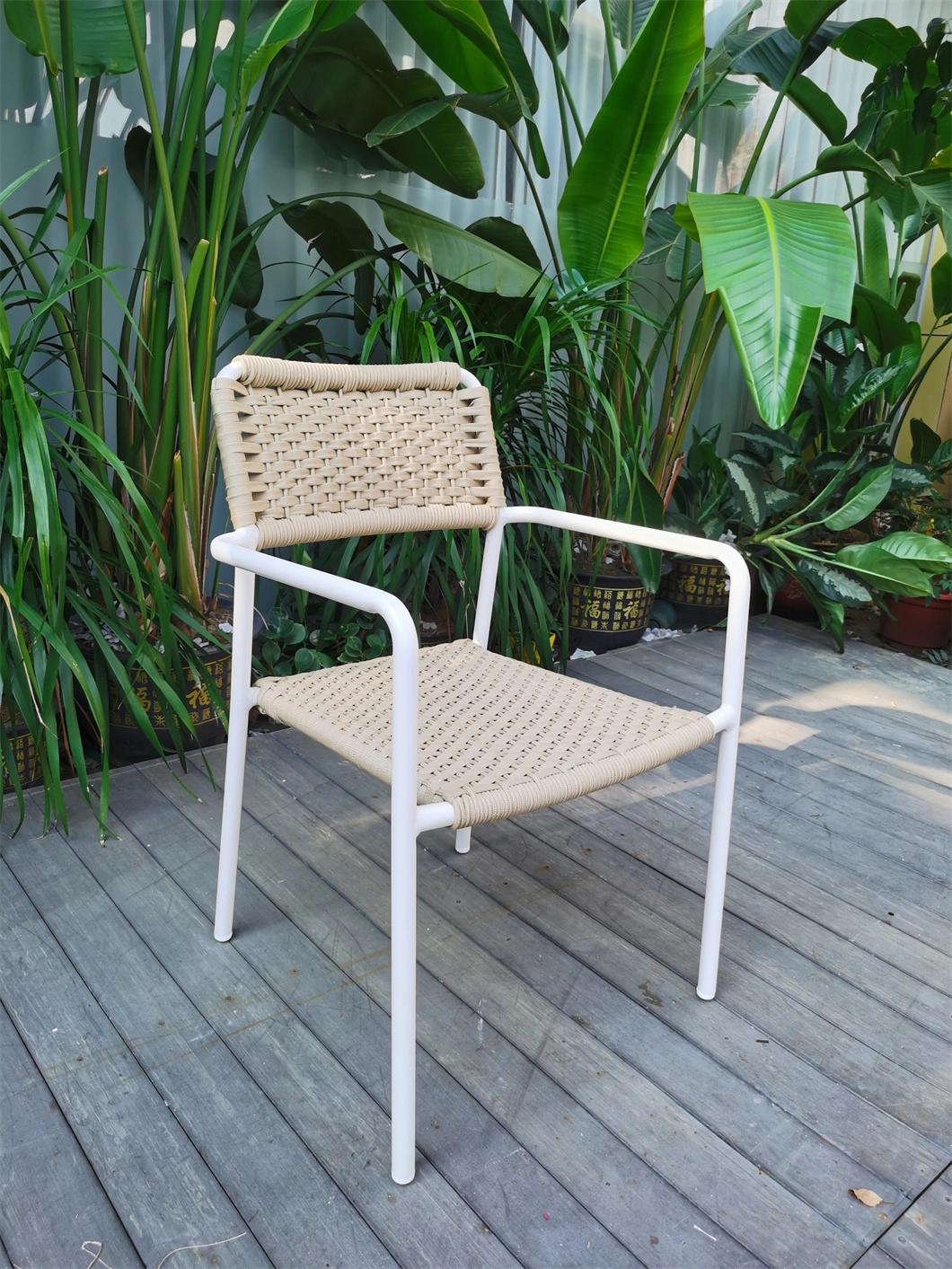 Outdoor New Style Wooden Garden Patio Outdoor Rattan Furniture Chair