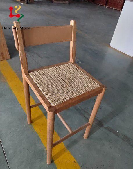 Vintage High-End Hotel Resort Restaurant Rattan Wood Frame PU Leather Backrest High Counter Stool Bar Chair