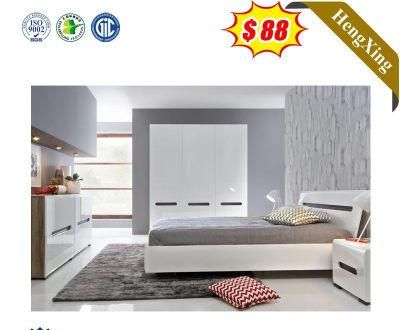 Classic Designed American Style Wooden Bedroom Furniture Set