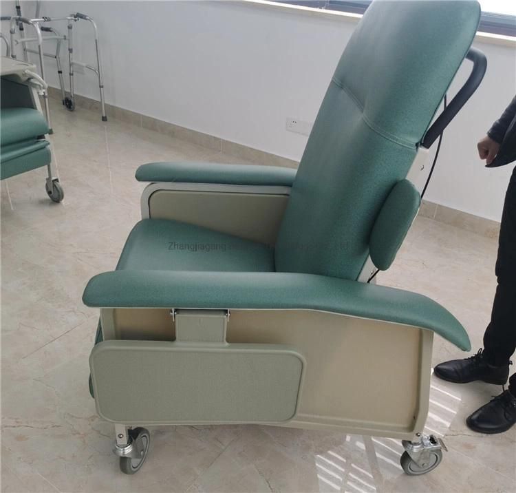 Bt-Cn019 Hospital Medical Furniture Nursing Home Elderly Care Recliner Chair