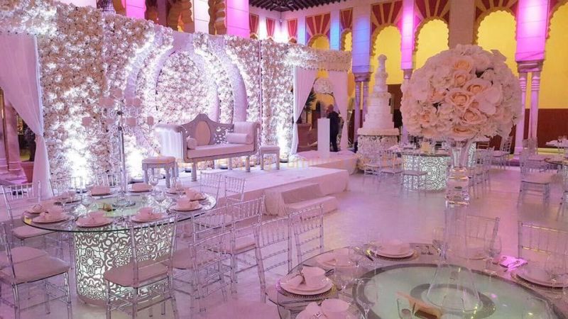 China Factory Event Party Wedding Use Dining Resin Soft Indoor Chair Clear Hotel Acrylic Furniture Chiavari Crystal Dining Table Cloth Cover Chair