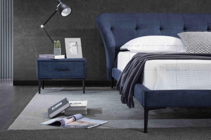 Foshan Factory Bedroom Bed Furniture Home Furniture Soft Heradboard with Metal Leg Gc1818