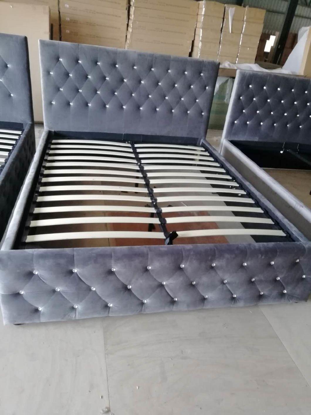 Exclusive Italian Furniture Design Leather Upholstered Bed for Bedroom