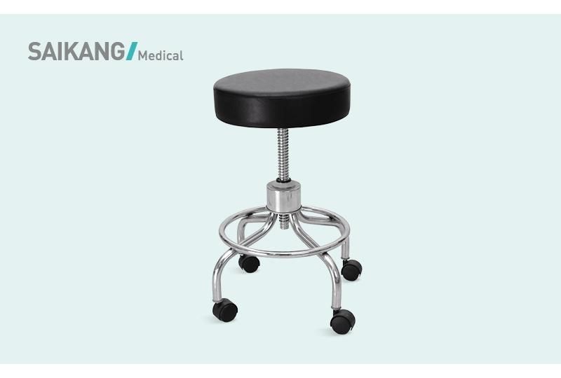Ske015-2 PU Leather Pneumatically Control Height Adjustable Hospital Doctor Nurse Office Chair with Casters