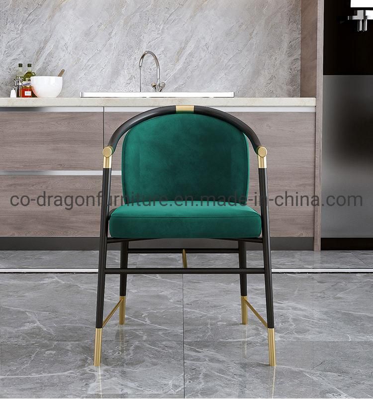 Fashion Leather Dining Chair with Wooden Arm for Home Furniture