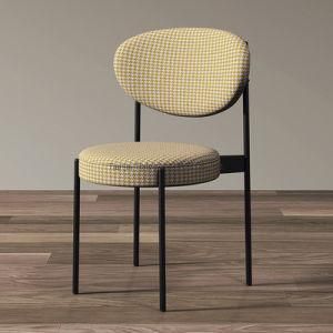 New Product Armless Modern Dining Chair Comfy Velvet Chairs with Golden Metal Legs