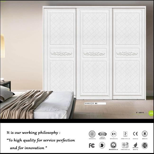 2016 Modern White Shutter Color Contrast Sliding Wardrobe