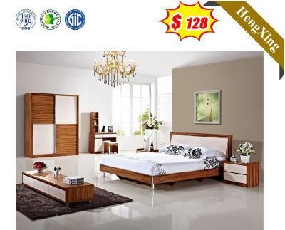 Modern Bedroom Furniture Set Solid Wood Frame Leather King Size Bed