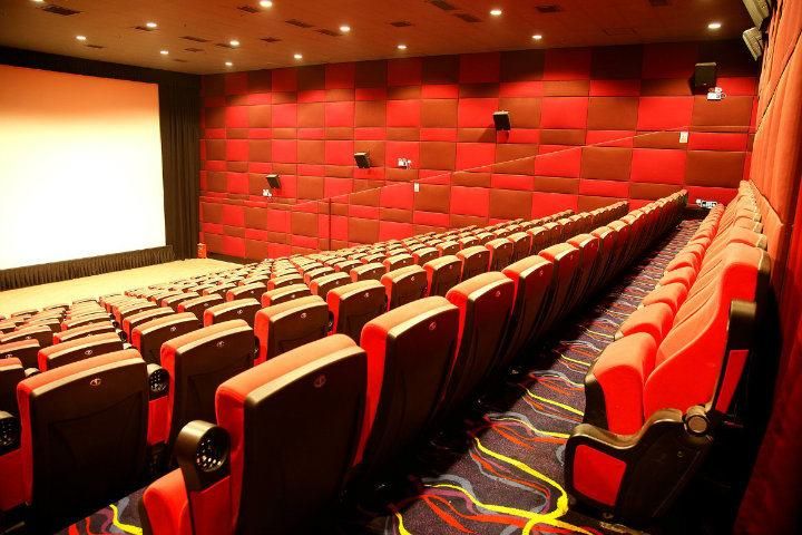 Leather Push Back Home Cinema Media Room Theater Cinema Auditorium Movie Lounge