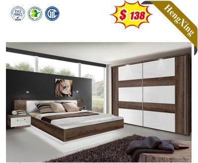 Wholesale Modern Luxury Bedroom Wooden Furniture Fabric Double King Bed