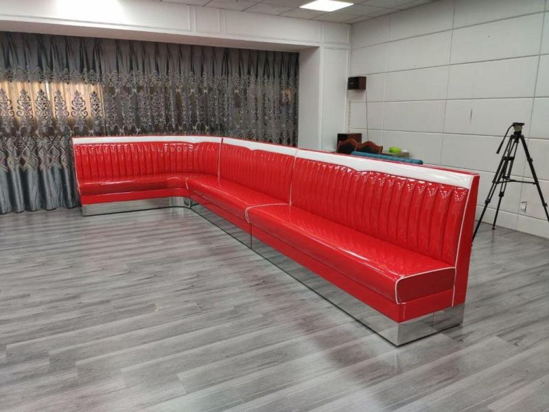 High Quality Luxury Leather Chesterfield Nightclub Sectional Sofa Set Semi-U Shape KTV Booth Sofa