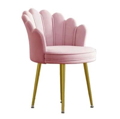 Nordic Style Home Restaurant Furniture Flower Shape Velvet Sofa Chair with Golden Color Legs for Bedroom or Living Room