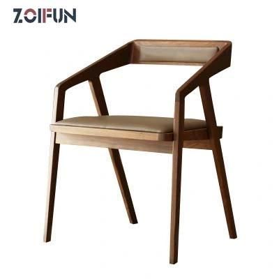 Hot Sale Modern Minimalist Solid Wood Ox Horn Chair Solid Wooden Dining Chair with PU/Leather Cushion